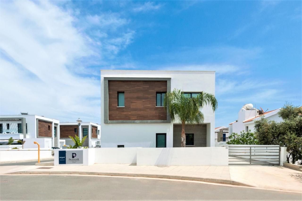 Villa Mirella Protaras Bagian luar foto